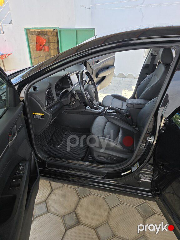 Hyundai Elantra, 2.0 L, 2017 il, 242 420 km — Avtomobillər, Bakı (12)