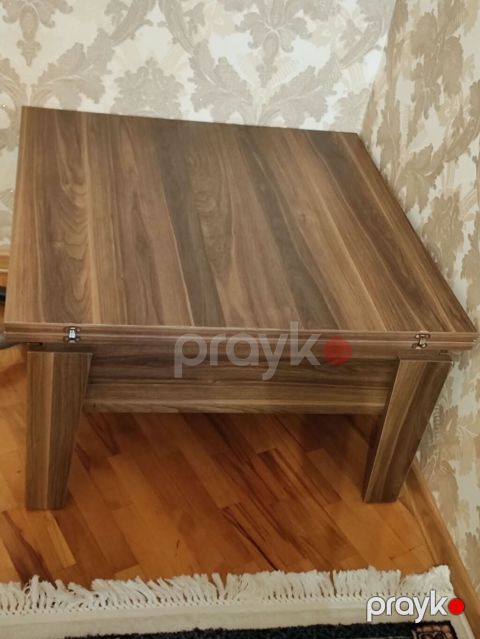Transformer masa satilir .Qiymet 110 azn. Açılır masa olur. heç bir — Bakı