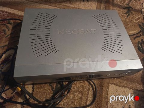Neosat peyk qəbuledicisi Xüsusiyyətlər: - Rəqəmsal peyk TV — Digah