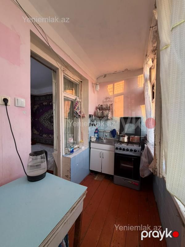 Satılır 2 otaqlı Bina evi menzil (Köhnə tikili), 40 m², Xətai rayonu — Mənzil, Bakı (12)