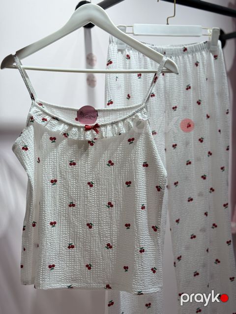 Qadınlar üçün şalvarlı pijama dəsti 01.00028, ağ, poliester/viskoz, ölçü XL — Bakı