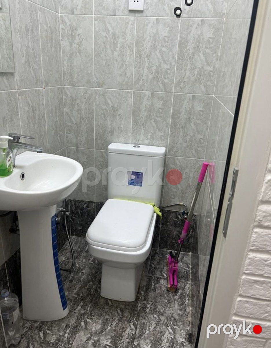 İcarəyə verilir 1 otaqlı köhnə tikili 27 m² — Mənzil, Bakı (10)