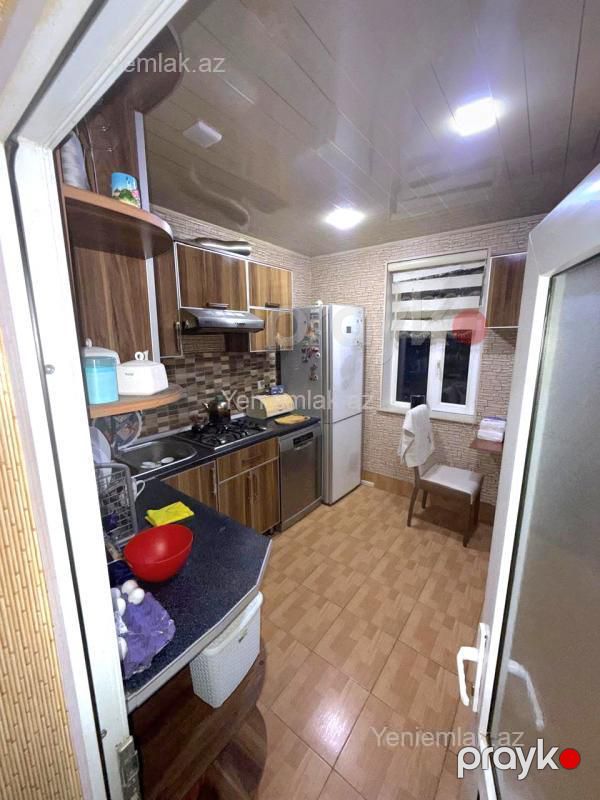Satılır 3 otaqlı Bina evi menzil (Köhnə tikili), 77 m², 18-ci mikrorayon — Mənzil, Sumqayıt (7)