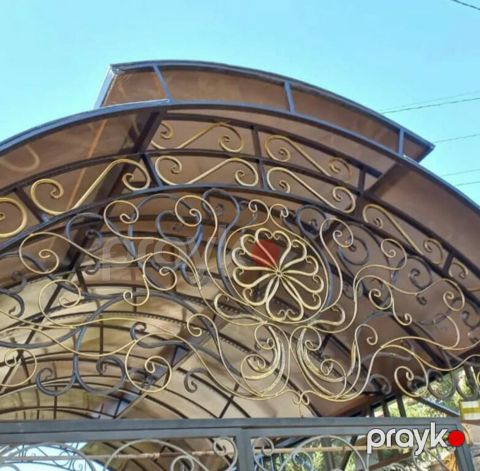 Çardaqların yığılması — Bakı