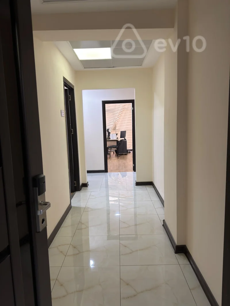 Ofis, 21 m², Rəşid Behbudov küçəsi — kirayə — Ofis, Bakı (5)