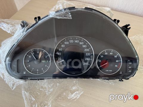 Mercedes W211 cihazlar paneli — Bakı