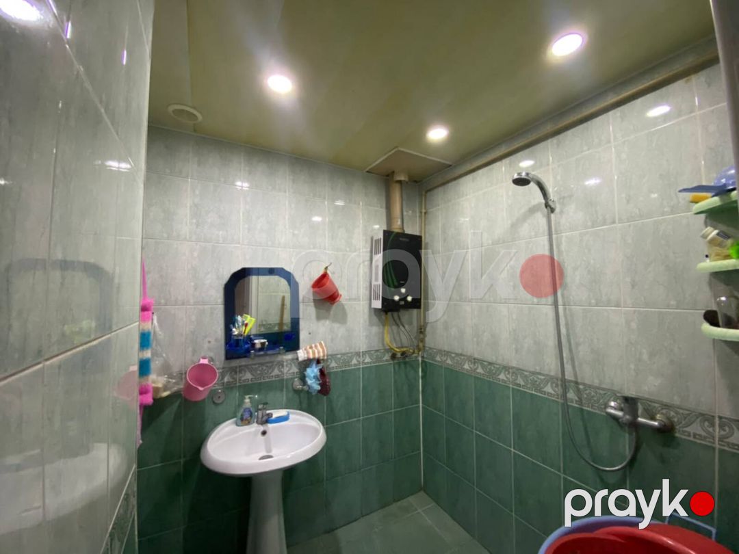 Satılır 2 otaqlı köhnə tikili 54 m² — Mənzil, Bakı (9)
