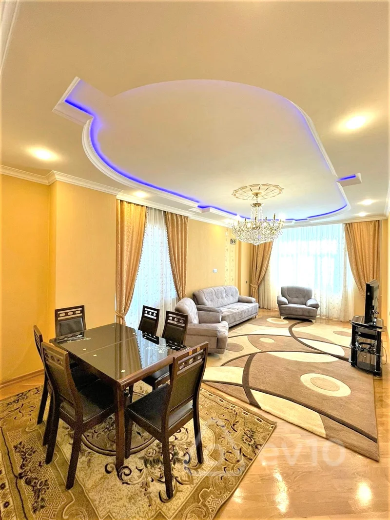 3 otaqlı mənzil, 130 m², Nərimanov ray. Təbriz küç. — kirayə — Mənzil, Bakı (2)