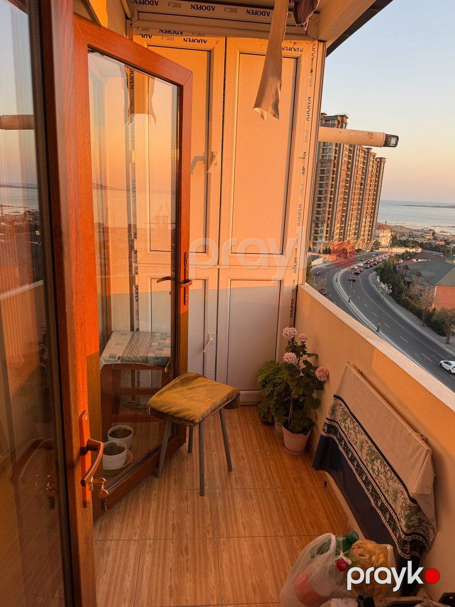 Satılır 4 otaqlı köhnə tikili 100 m² — Mənzil, Bakı (9)