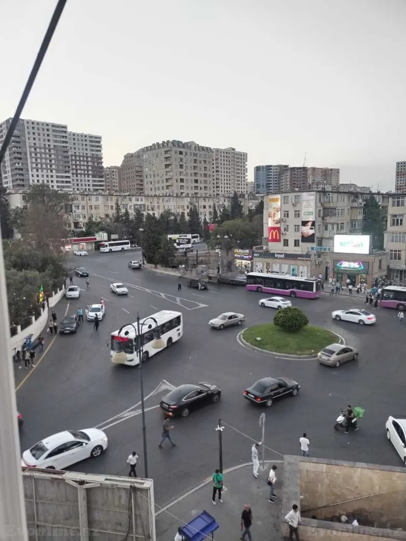 Satılır 2 otaqlı Mənzil Köhnə tikili 55 m² Bakı, Nəsimi r., 20 Yanvar m — Mənzil, Bakı (5)