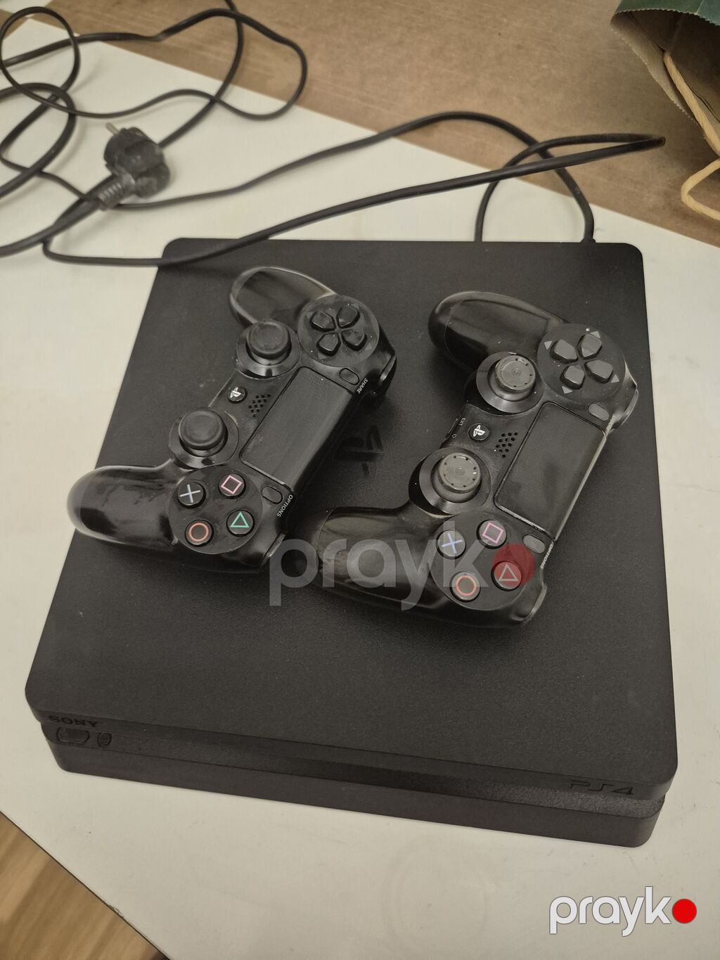 Sony PlayStation 4 Slim (PS4) oyun konsolu,oz yaddawinda iqralar var — Oyun konsolları, Bakı (3)
