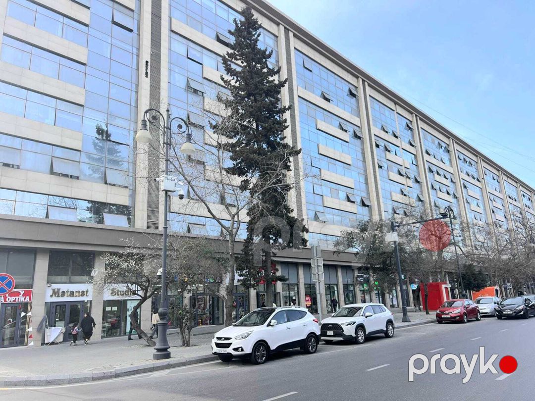 Satılır 2 otaqlı köhnə tikili 70 m² — Mənzil, Bakı (2)