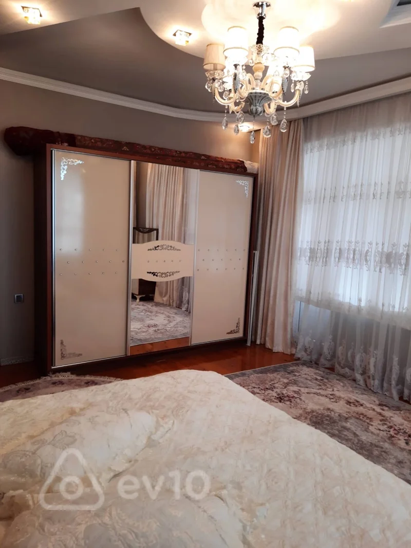 3 otaqlı mənzil, 138 m², İlqar Zülfüqarov küç — kirayə — Mənzil, Bakı (8)