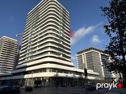 Satılır 4 otaqlı yeni tikili 225 m² — Bakı