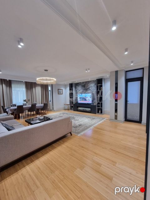 Satılır 3 otaqlı yeni tikili 168 m² — Bakı