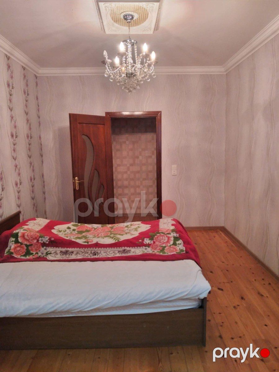 Satılır 5 otaqlı köhnə tikili 125 m² — Mənzil, Bakı (2)