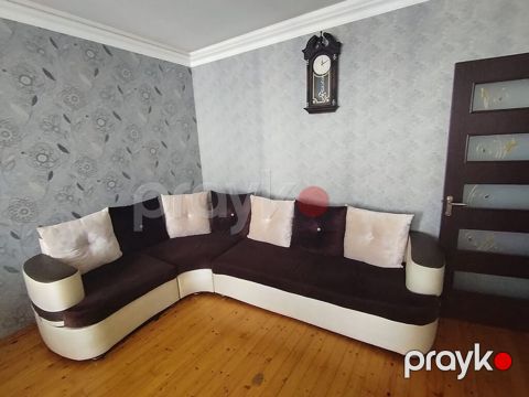 Künc divan, İşlənmiş, Parça — Saray