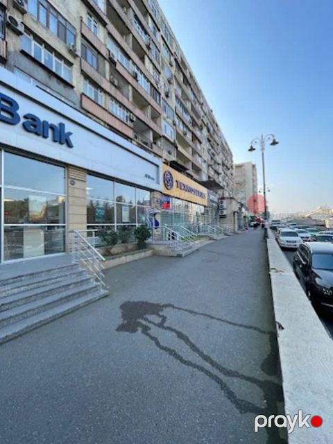 Satılır 2 otaqlı köhnə tikili 50 m² — Bakı