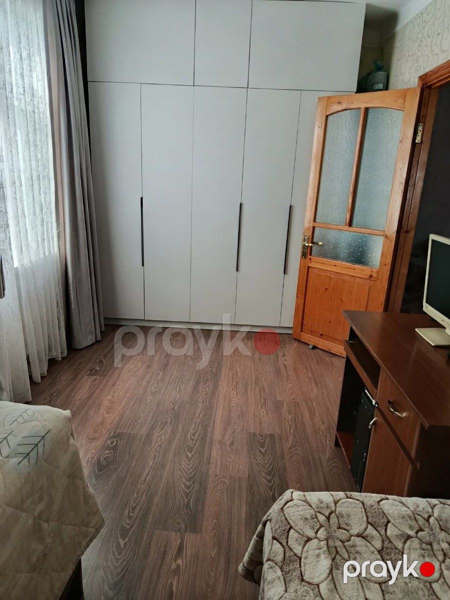 Satılır 2 otaqlı köhnə tikili 52 m² — Mənzil, Bakı (3)