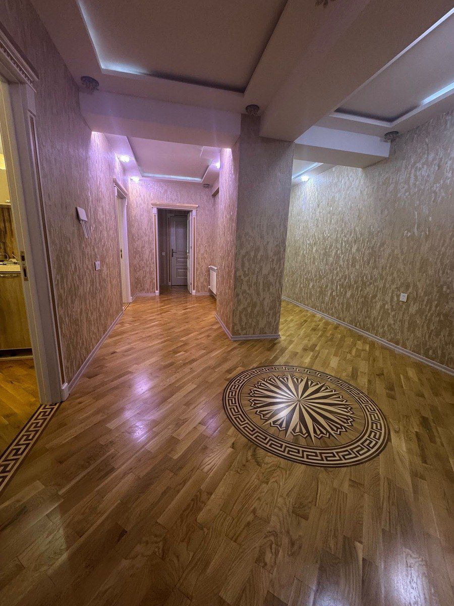 Satılır 3 otaqlı yeni tikili 130 m² — Mənzil, Bakı (6)