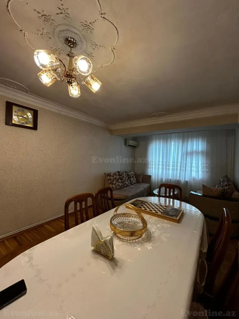 Satılır 3 otaqlı Mənzil Köhnə tikili 95 m² Bakı, Yasamal r., Elmlər Akademiyası m — Mənzil, Bakı (4)