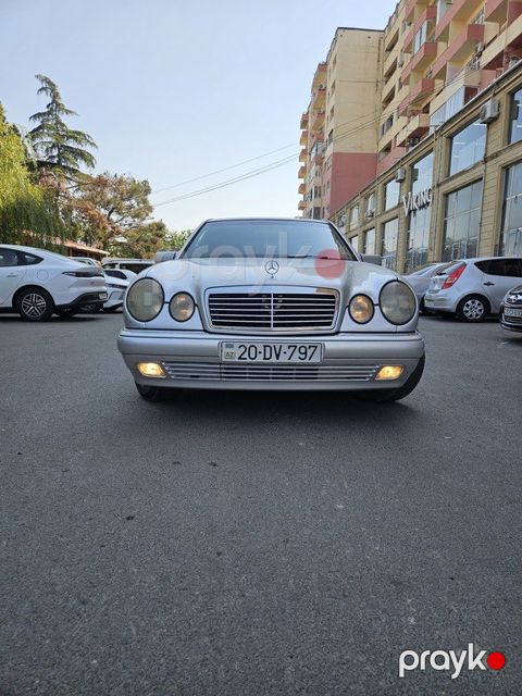 Mercedes E 200, 2.0 L, 1997 il, 375 000 km — Gəncə