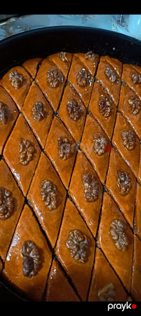 Paxlava sifarişi — Bakı