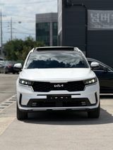 Kia Sorento, 1.6 L, 1.49 kWh, 2022 il, 85 652 km — Автомобили