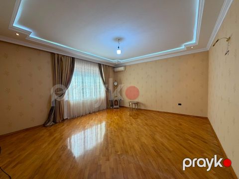 Satılır 3 otaqlı yeni tikili 130 m² — Bakı