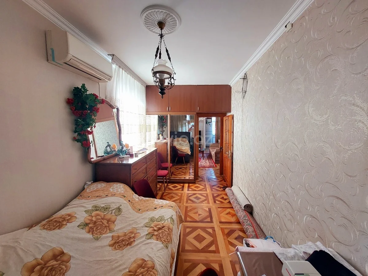 3 otaqlı orta təmirli mənzil satılır 7-ci mikrorayonda — Mənzil, Bakı (10)