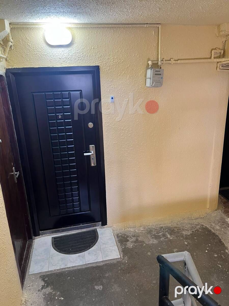 Satılır 2 otaqlı köhnə tikili 50 m² — Mənzil, Bakı (3)
