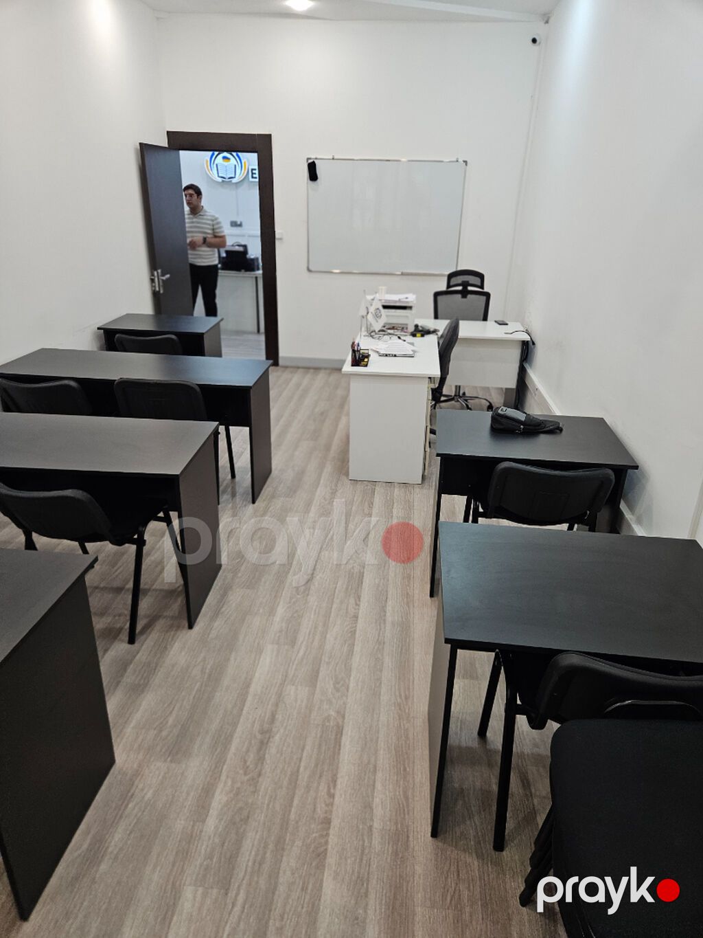 Nizamide Caspian plazanin yaxin yerde Team Plazada 3 Otaqlı 90 — Ofis, Bakı (5)