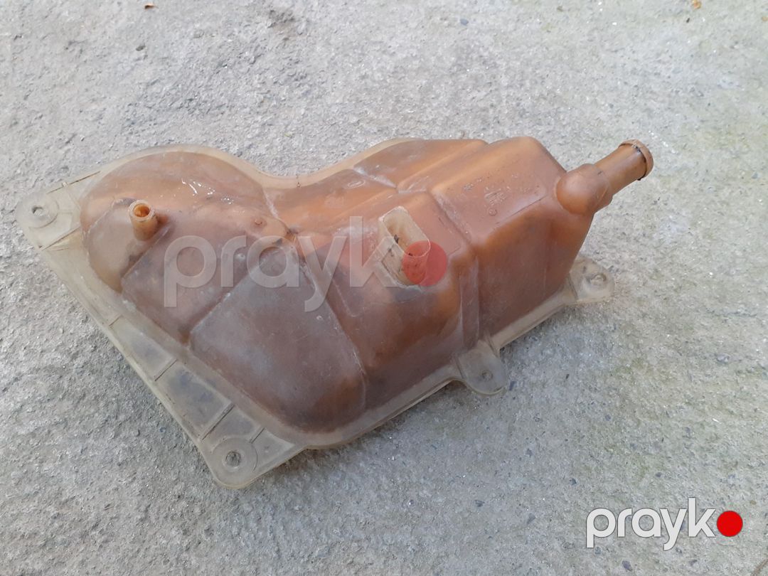 "Volkswagen Passat (B5)" radiator çəni — Ehtiyat hissələri və aksesuarlar, Bakı (4)