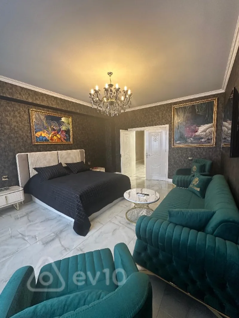 3 otaqlı mənzil, 110 m², Əbdülvahab Salamzadə küçəsi — kirayə — Bakı