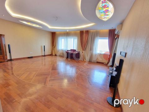 Satılır 4 otaqlı yeni tikili 185 m² — Bakı