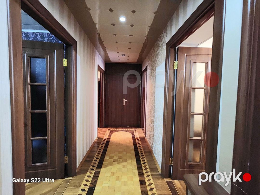 Satılır 4 otaqlı köhnə tikili 100 m² — Mənzil, Bakı (8)