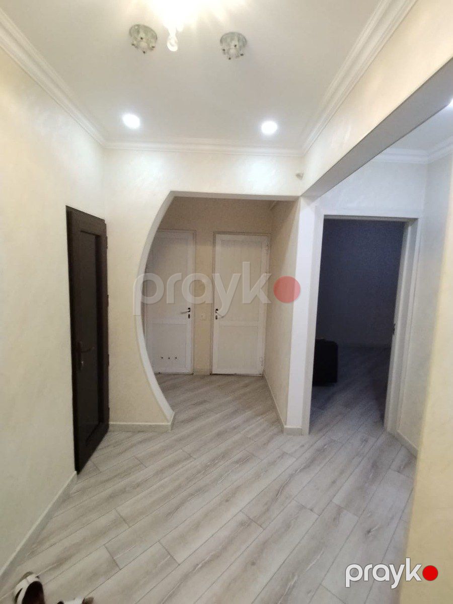 Satılır 3 otaqlı köhnə tikili 70 m² — Mənzil, Bakı (8)