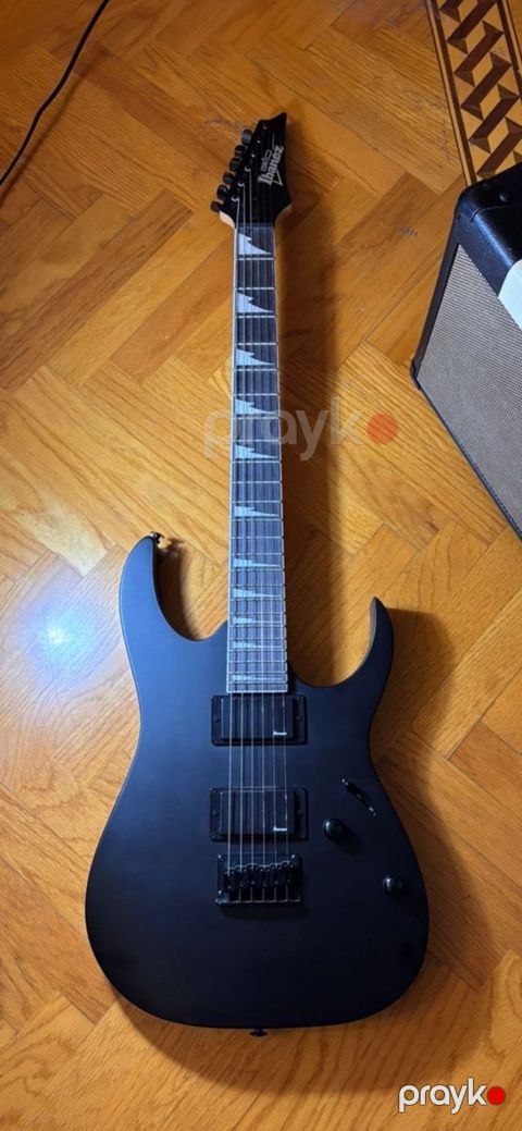 Elektrik gitara Ibanez GIO — Bakı
