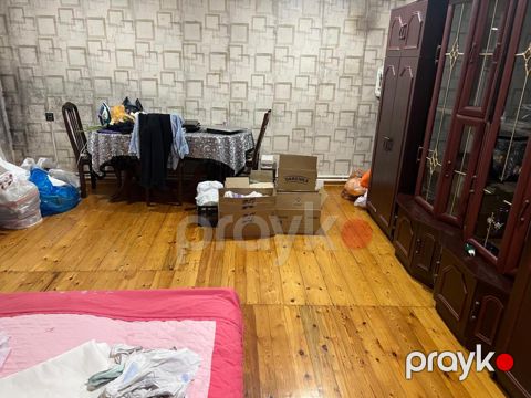 Satılır 8 otaqlı həyət evi/bağ evi 600 m² — Bakı