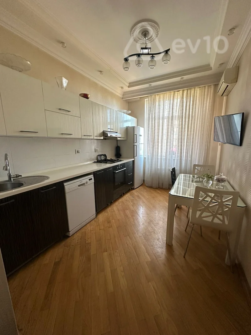 3 otaqlı mənzil, 130 m², Tbilisi prospekti — kirayə — Mənzil, Bakı (8)