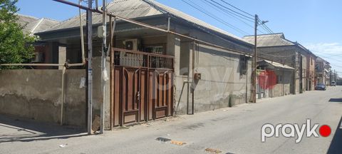 Həyət evi, Biləcəri qəs — Bakı