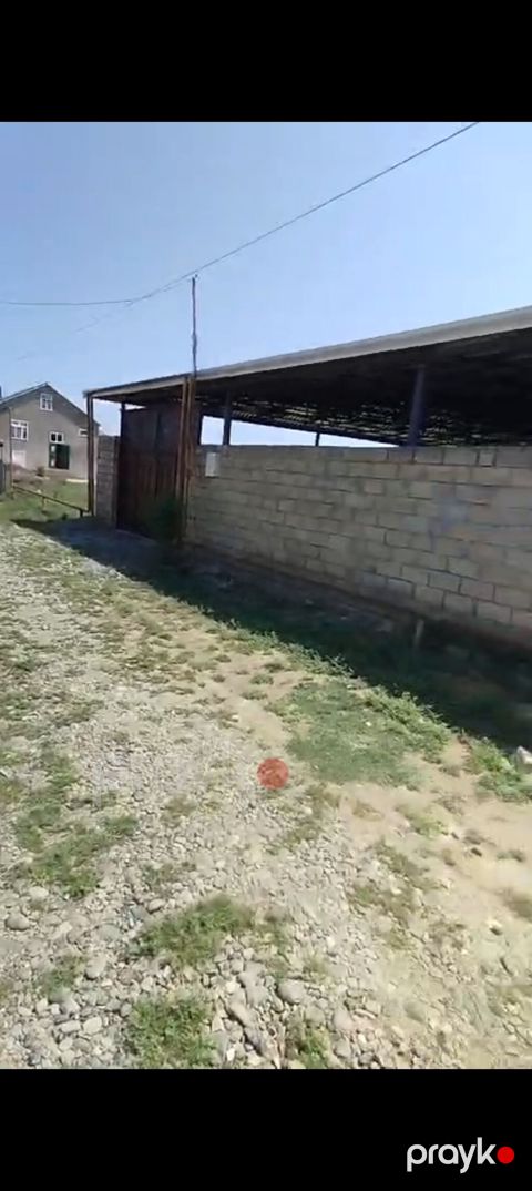 ev satılır Biləsuvar rayon Bəydili kəndində Tam təmirli — Biləsuvar