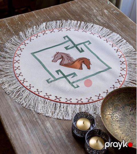 Süfrə-xalça Noor Textile Qarabağ atları, tekstil, bej, 80 sm — Bakı