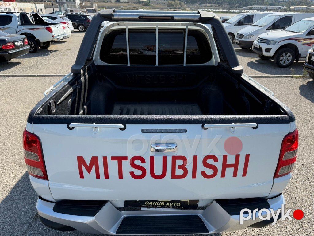 Mitsubishi L200, 2.5 L, 2016 il, 197 000 km — Avtomobillər, Bakı (7)