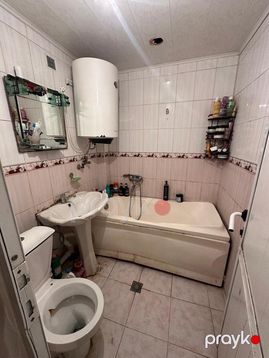 Satılır 3 otaqlı köhnə tikili 65 m² — Mənzil, Bakı (9)