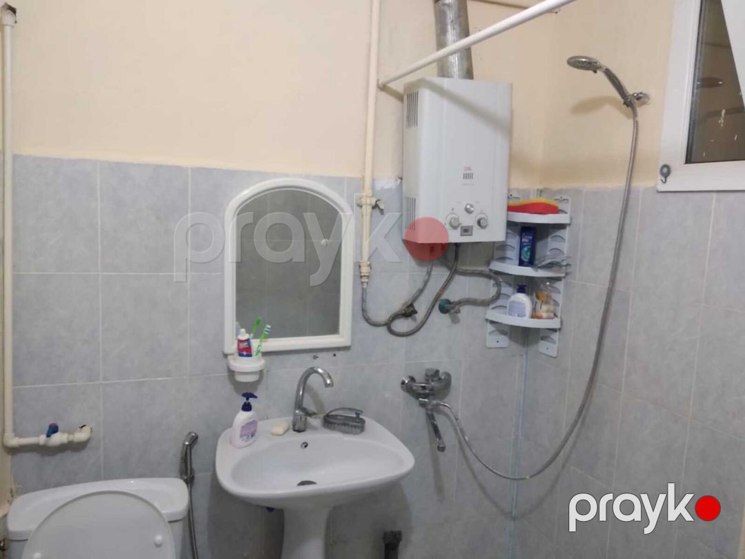 İcarəyə verilir 2 otaqlı köhnə tikili 48 m² — Mənzil, Bakı (9)