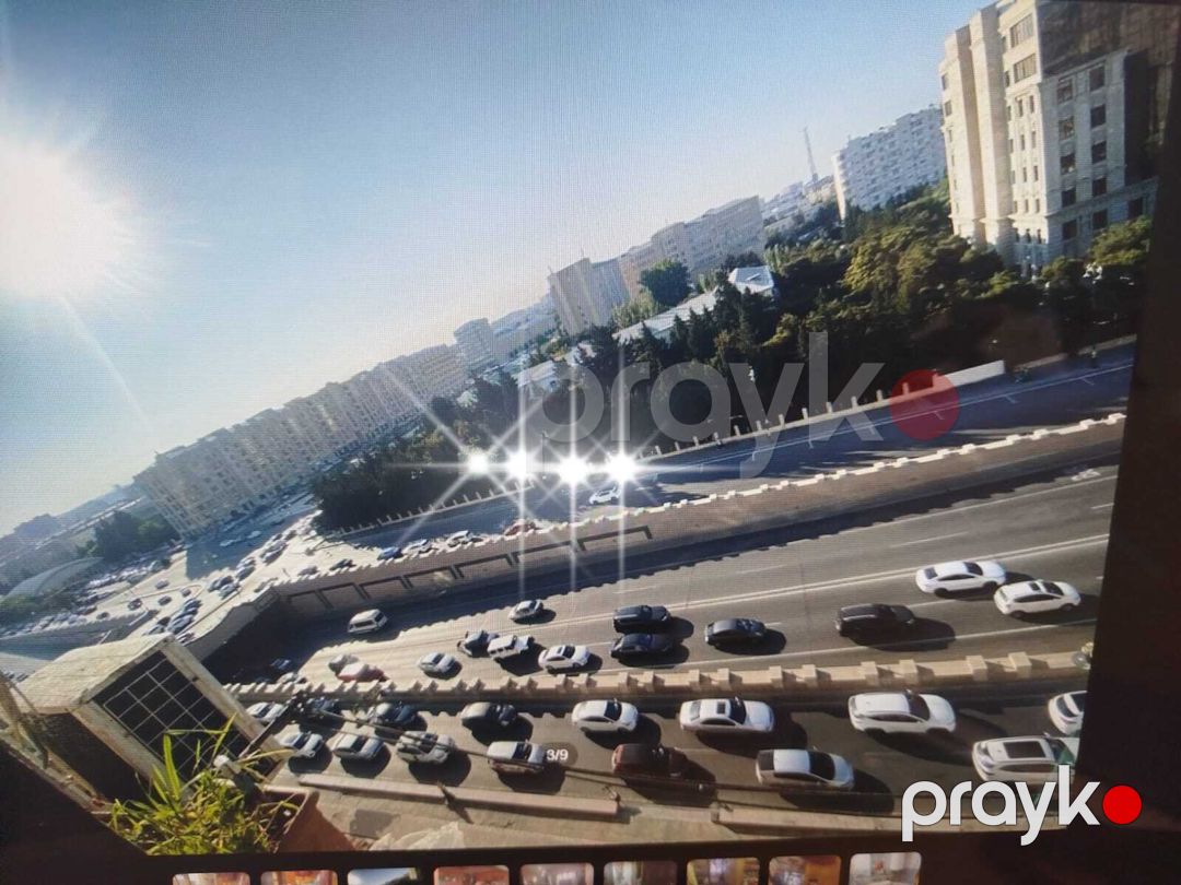 Satılır 2 otaqlı köhnə tikili 50 m² — Mənzil, Bakı (8)