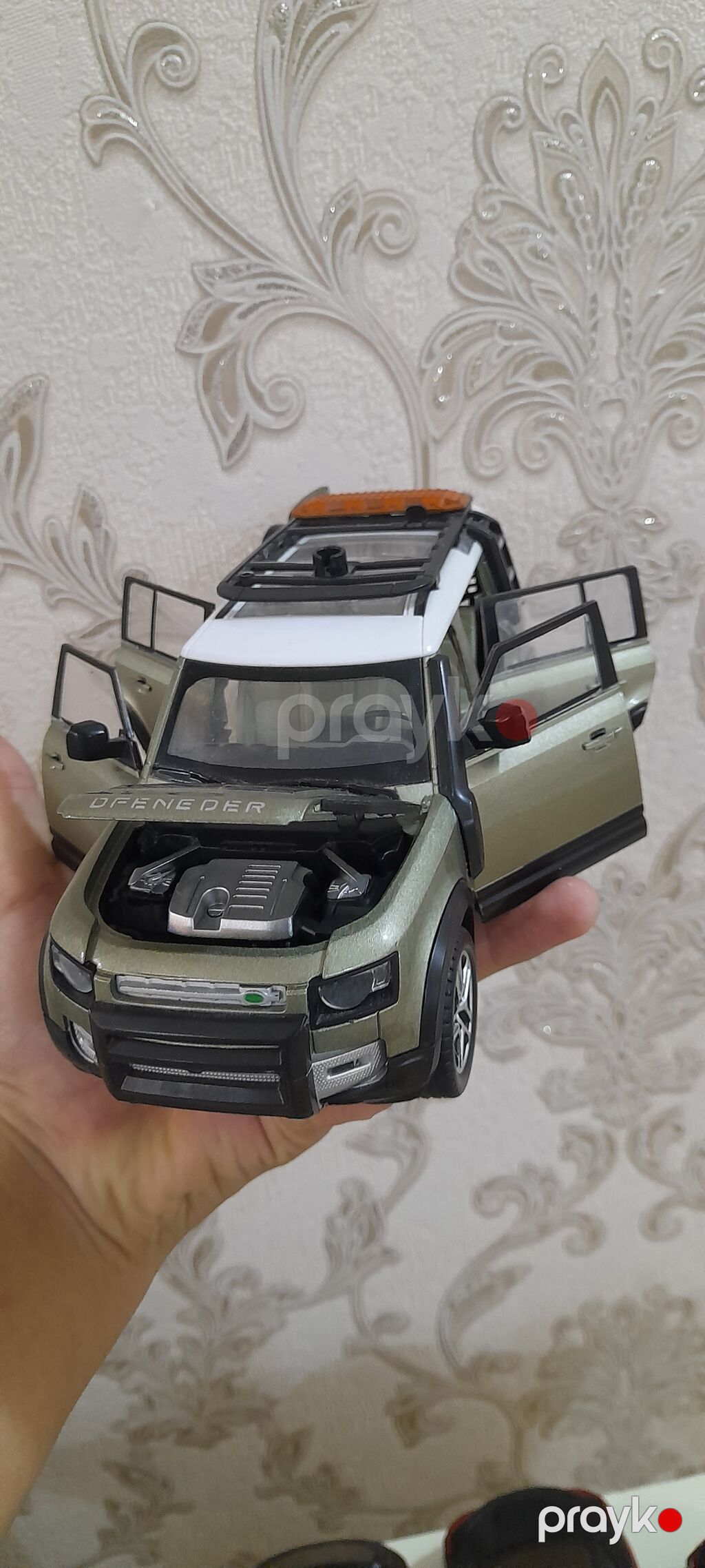 Defender 1:22 Ölçüdə Model Hər yeri açılır Əhmədli Metrosuna pulsuz — Modellar, Bakı (3)