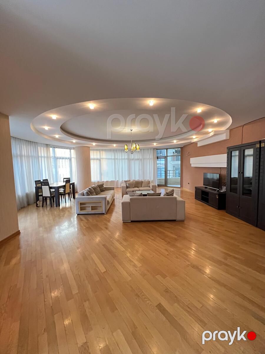 Satılır 4 otaqlı yeni tikili 211 m² — Mənzil, Bakı (2)