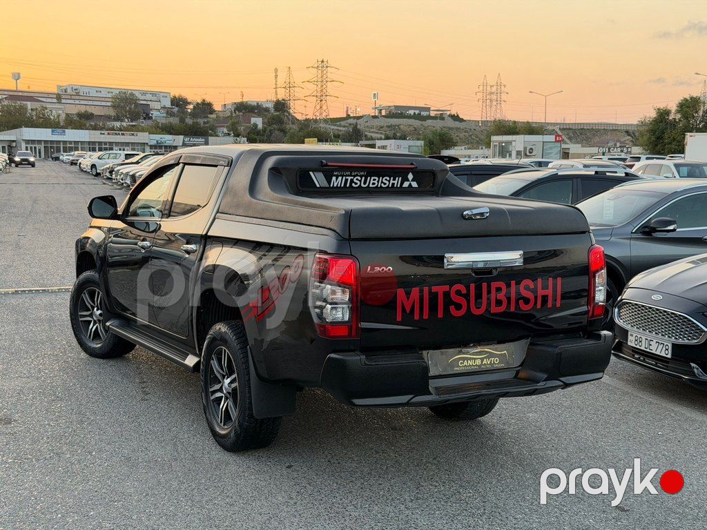 Mitsubishi L200, 2.4 L, 2021 il, 158 000 km — Avtomobillər, Bakı (8)